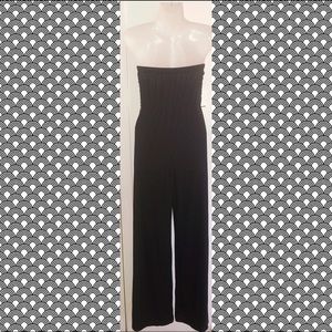 Fashion Nova Dresses - Fashion nova jumpsuit/S doesn’t come with belt Fashion Nova Dresses - Fashion nova jumpsuit/S doesn’t come with belt
